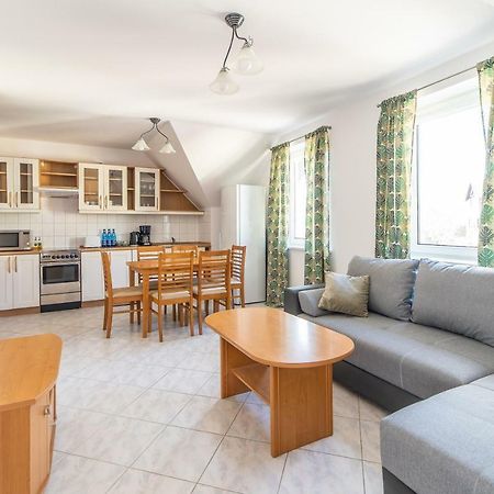 3-Bedroom Apartment Plac Neptuna By Noclegi Renters Miedzyzdroje Εξωτερικό φωτογραφία