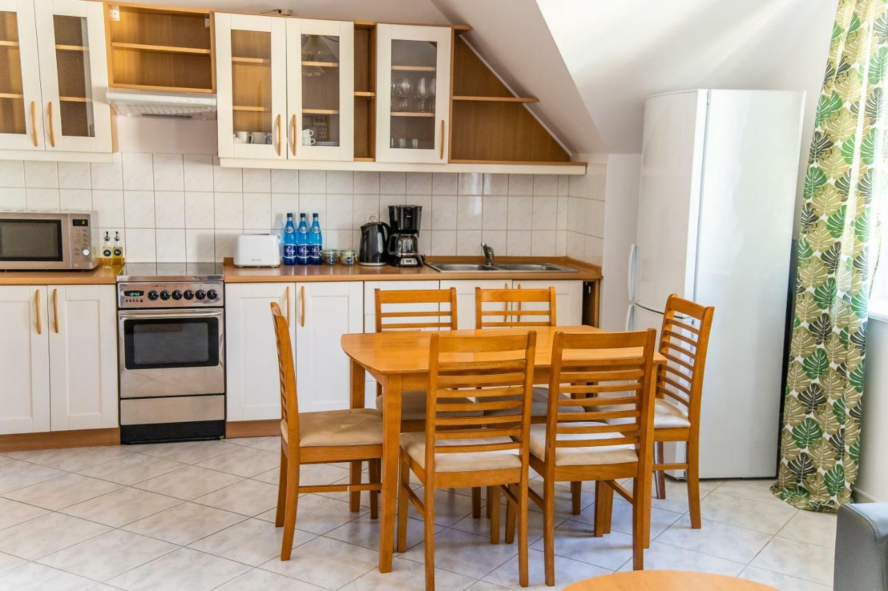 3-Bedroom Apartment Plac Neptuna By Noclegi Renters Miedzyzdroje Εξωτερικό φωτογραφία