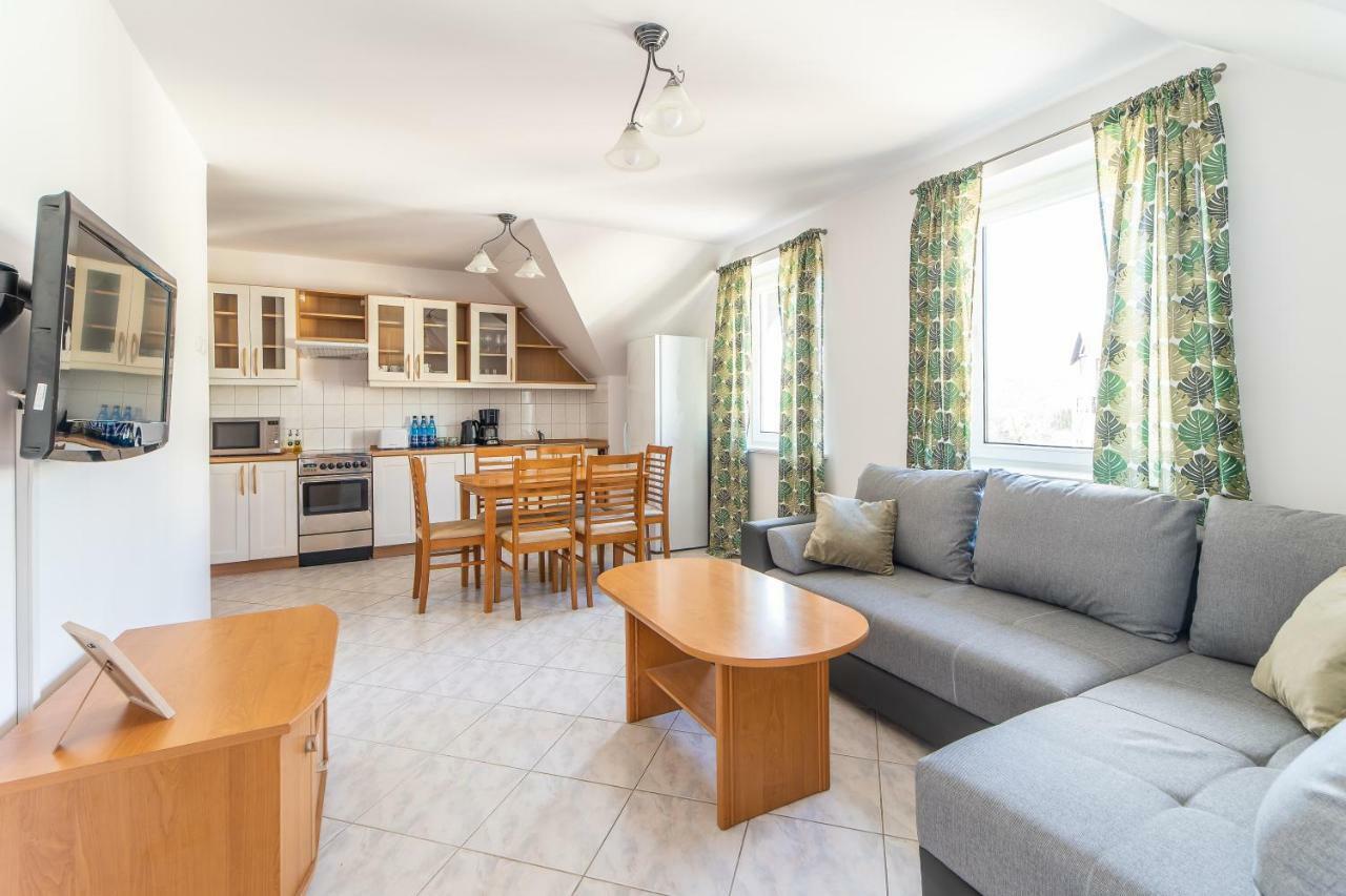 3-Bedroom Apartment Plac Neptuna By Noclegi Renters Miedzyzdroje Εξωτερικό φωτογραφία